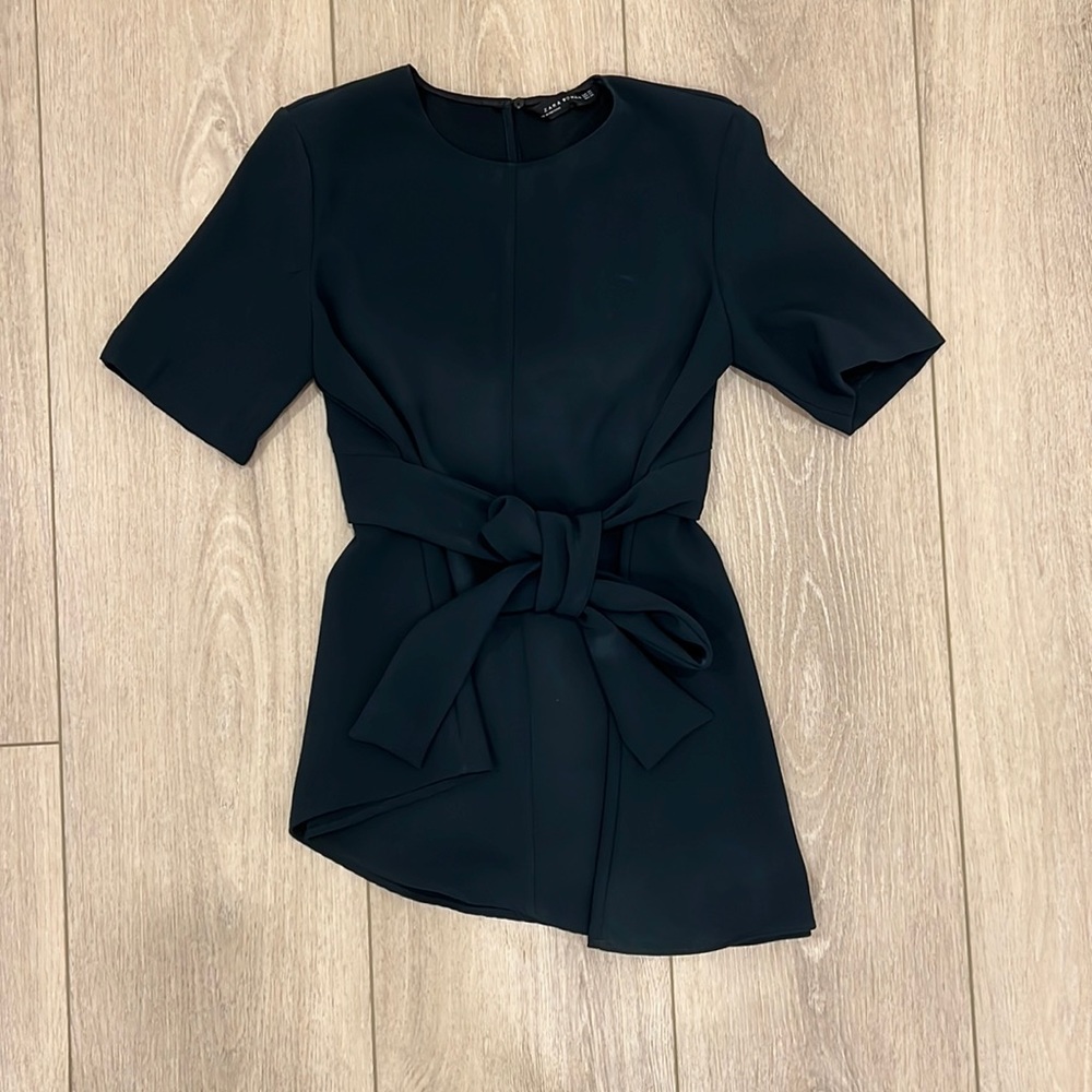 Zara XS asymmetrical forest green blouse